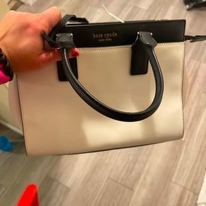 Kate. Spade small purse! 👝